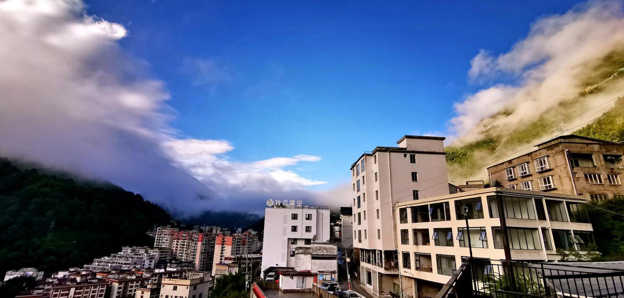 Kangding Guozhuang Nan Wu Hao Boutique Inn Exteriér fotografie